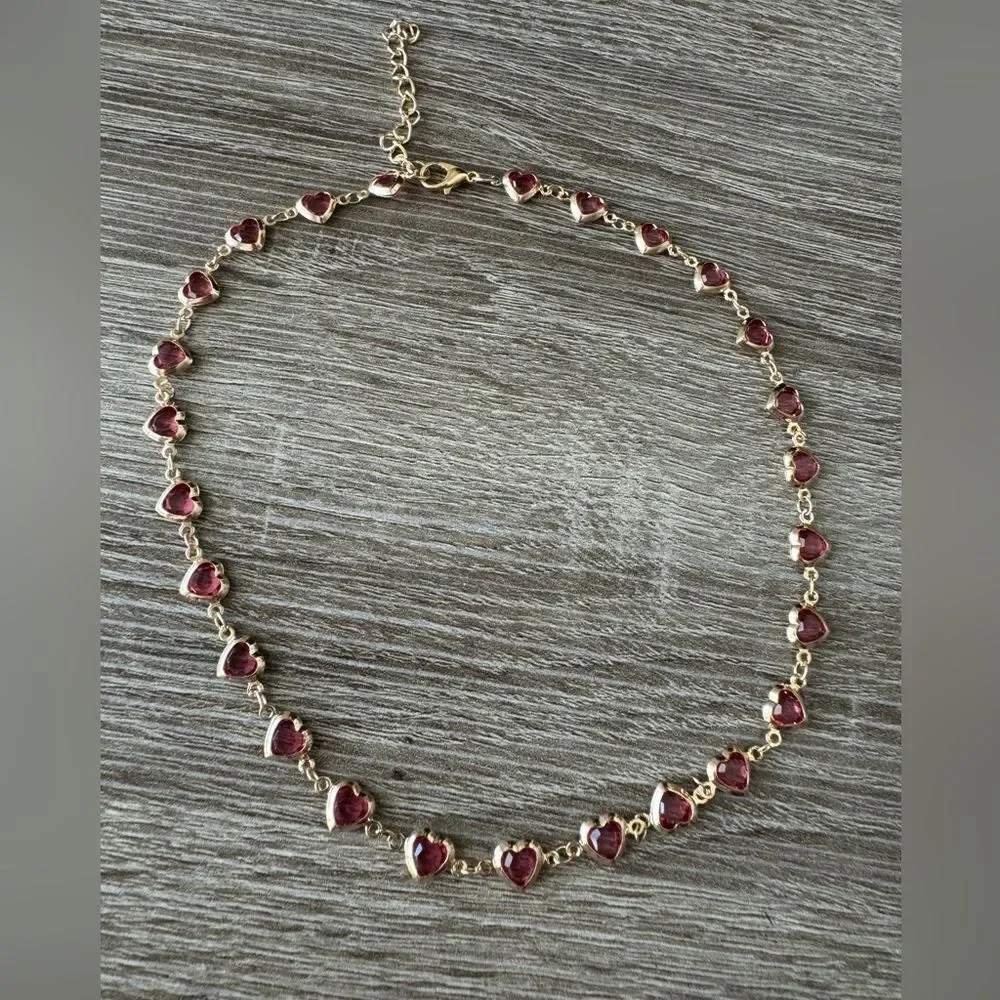 Heart Necklace with Red Accents N816